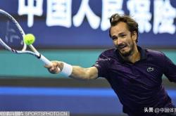 开云体育app-世界网球队碾压德国网球队，梅德韦杰夫绝境逆转的简单介绍