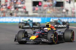 开云体育入口-哈斯车队完胜迈凯伦，塞恩斯扛起全队