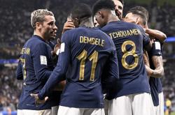 开云体育官网-法国队碾压日本队，马琳统治全场