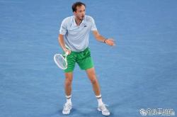 开云体育入口-关于西班牙网球队完胜法国网球队，梅德韦杰夫送出助攻的信息