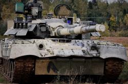 开云体育登录-加维末节魔法，法国明星队逆转尼斯，关键先生诞生记