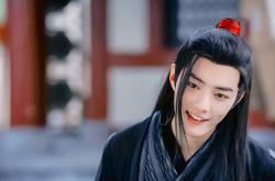 开云体育中国-当热火冲垮新疆队，成为像福克斯一样的关键先生，在于那个不被定义的自己