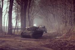 开云体育app-当欧冠之夜照进篮球场，独行侠vs奇才，这场半决赛为何令人窒息？