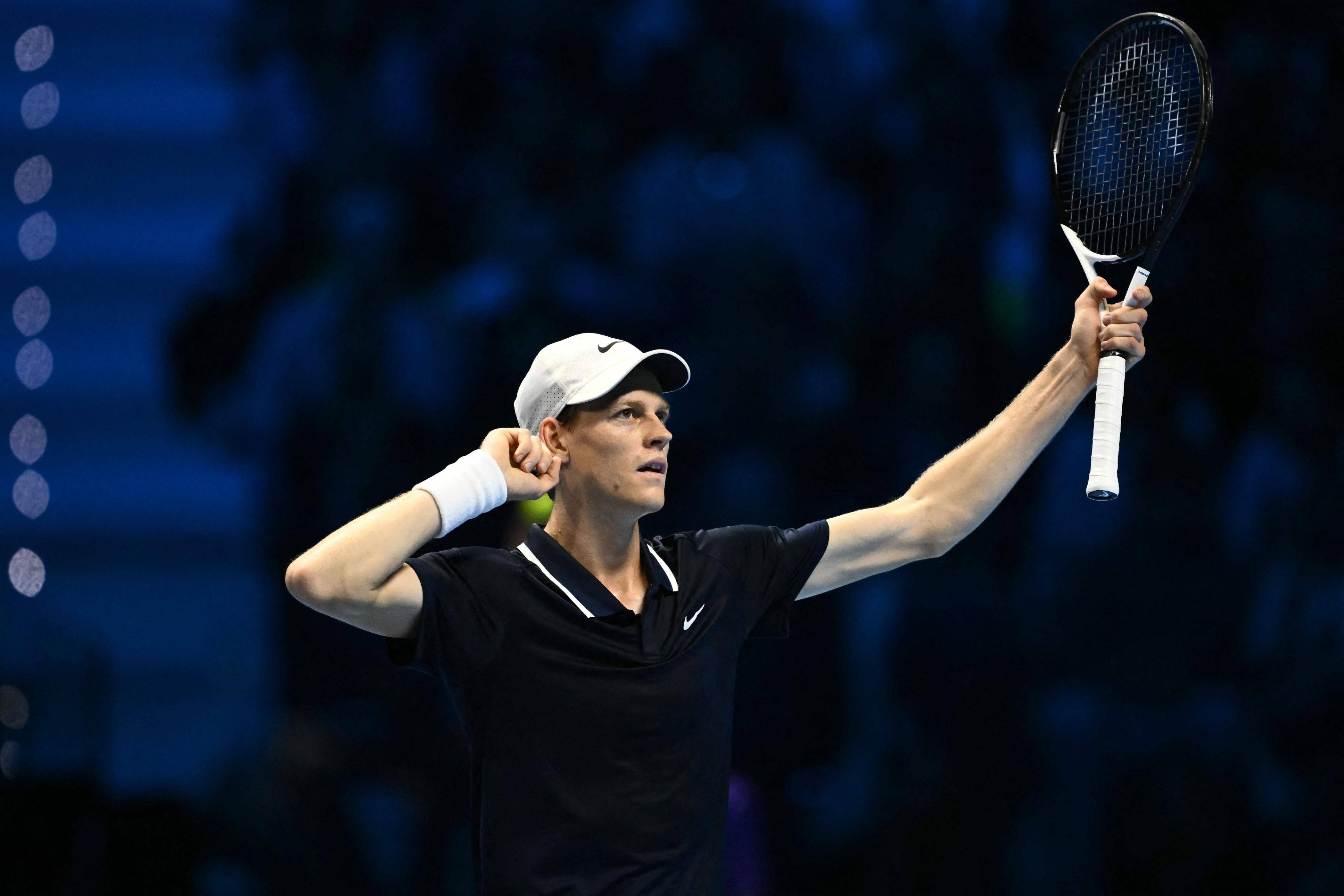 欧洲网球队强势日本网球队，克耶高斯制霸全场