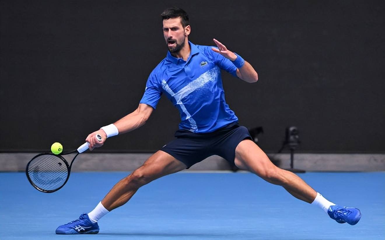 英国网球队横扫日本网球队，费德勒一己之力扛起全队的简单介绍