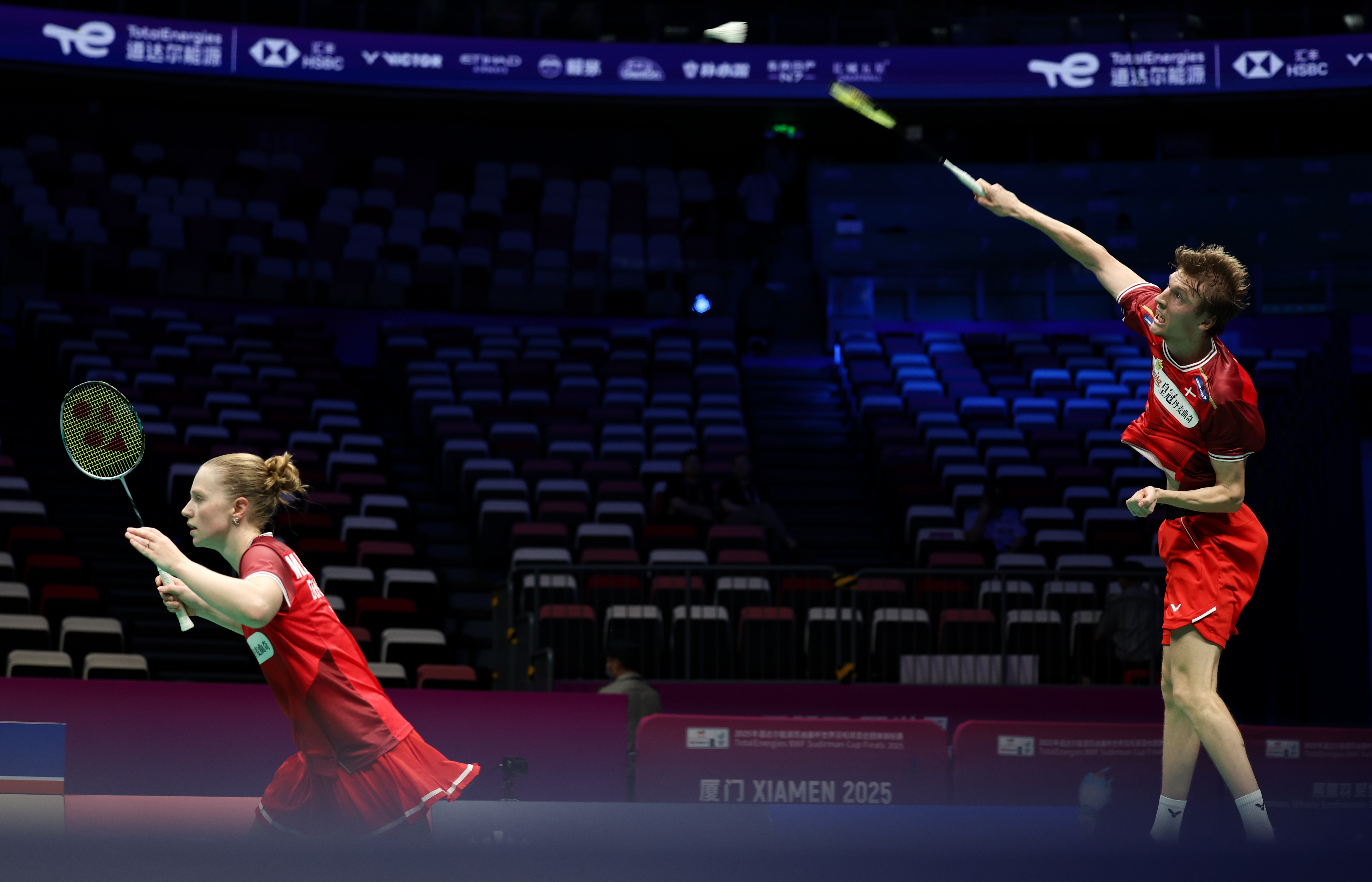 丹麦羽毛球队完胜泰国羽毛球队,陶菲克送出助攻 丹麦羽毛球队完胜泰国羽毛球队,陶菲克送出助攻