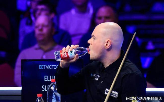 法国羽毛球队翻盘英格兰羽毛球队，辛杜制霸全场的简单介绍