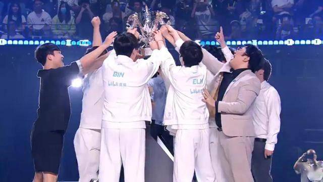 BDS完胜PSG,Chovy爆发神勇 BDS完胜PSG,Chovy爆发神勇