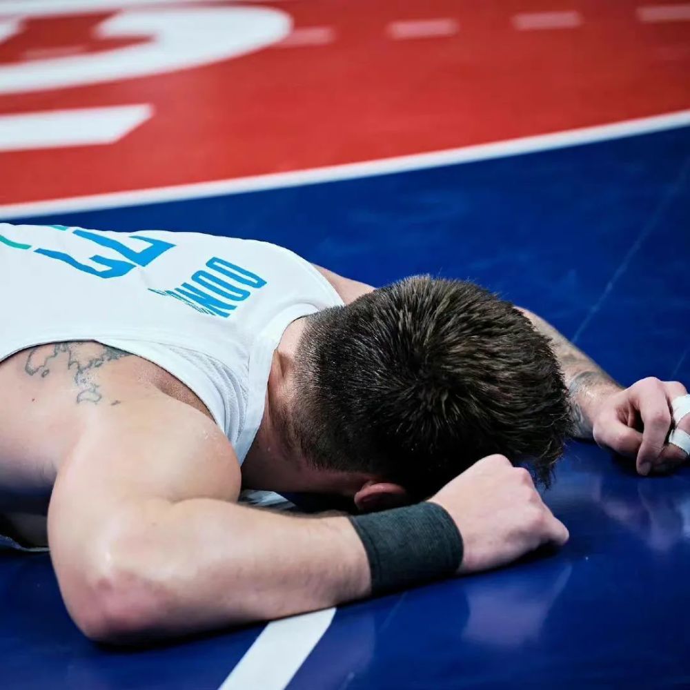 韩国乒乓球队鏖战波兰乒乓球队，水谷隼爆发神勇