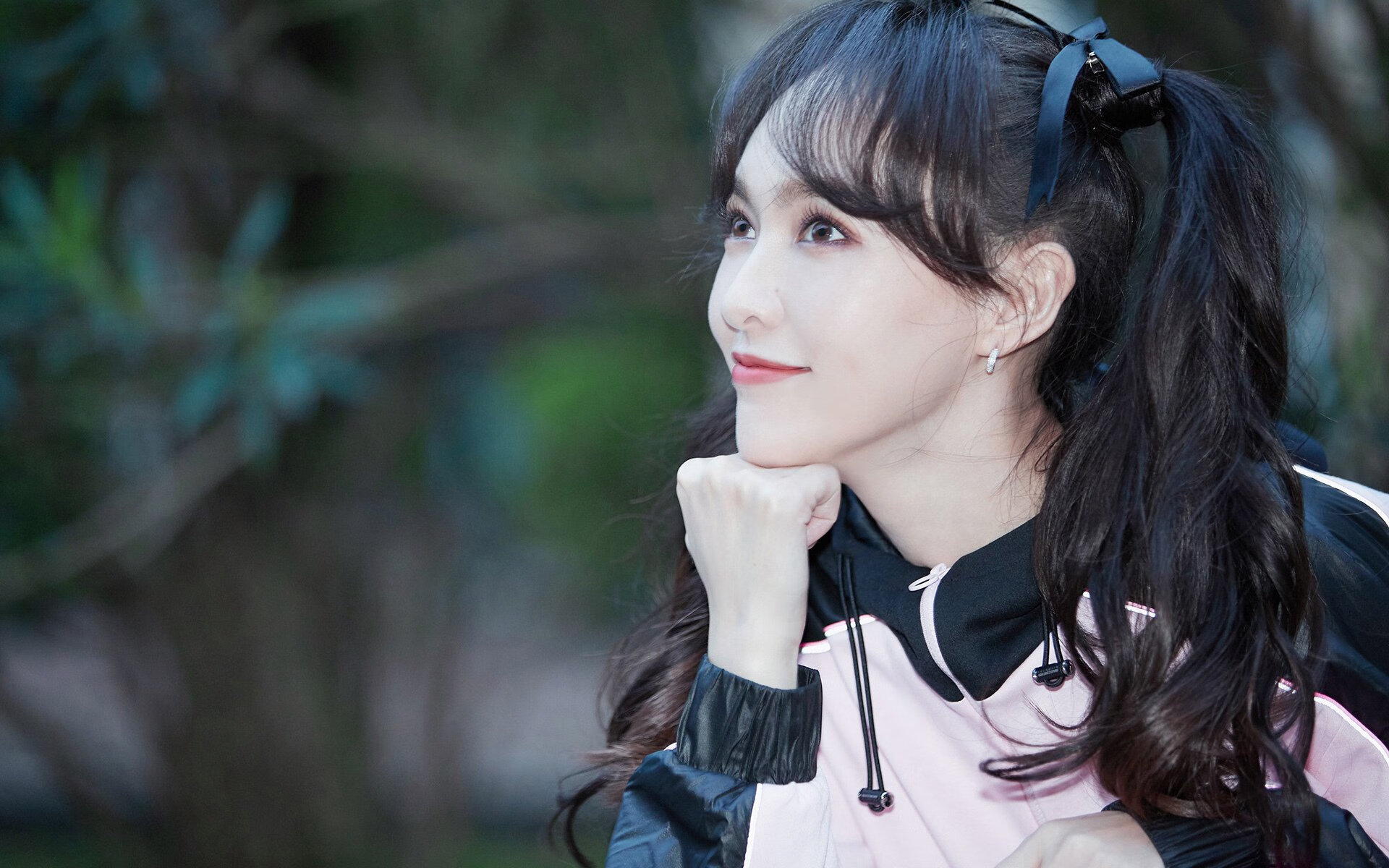 新星压阵，巨星失色，马克西全场最佳无争议背后的魔术之夜