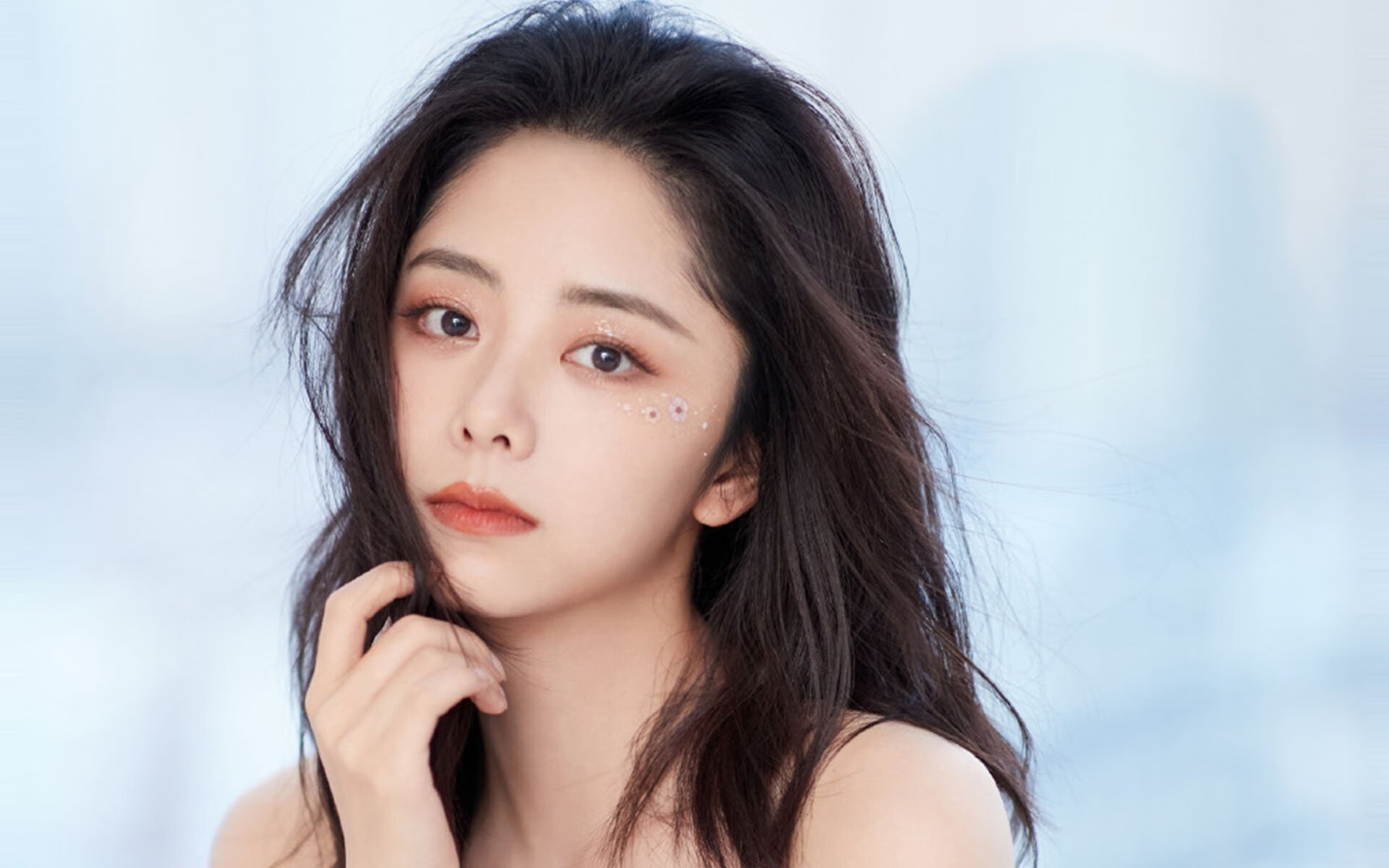 赛道与篮筐的共振,F1街道赛之夜的统治级序曲