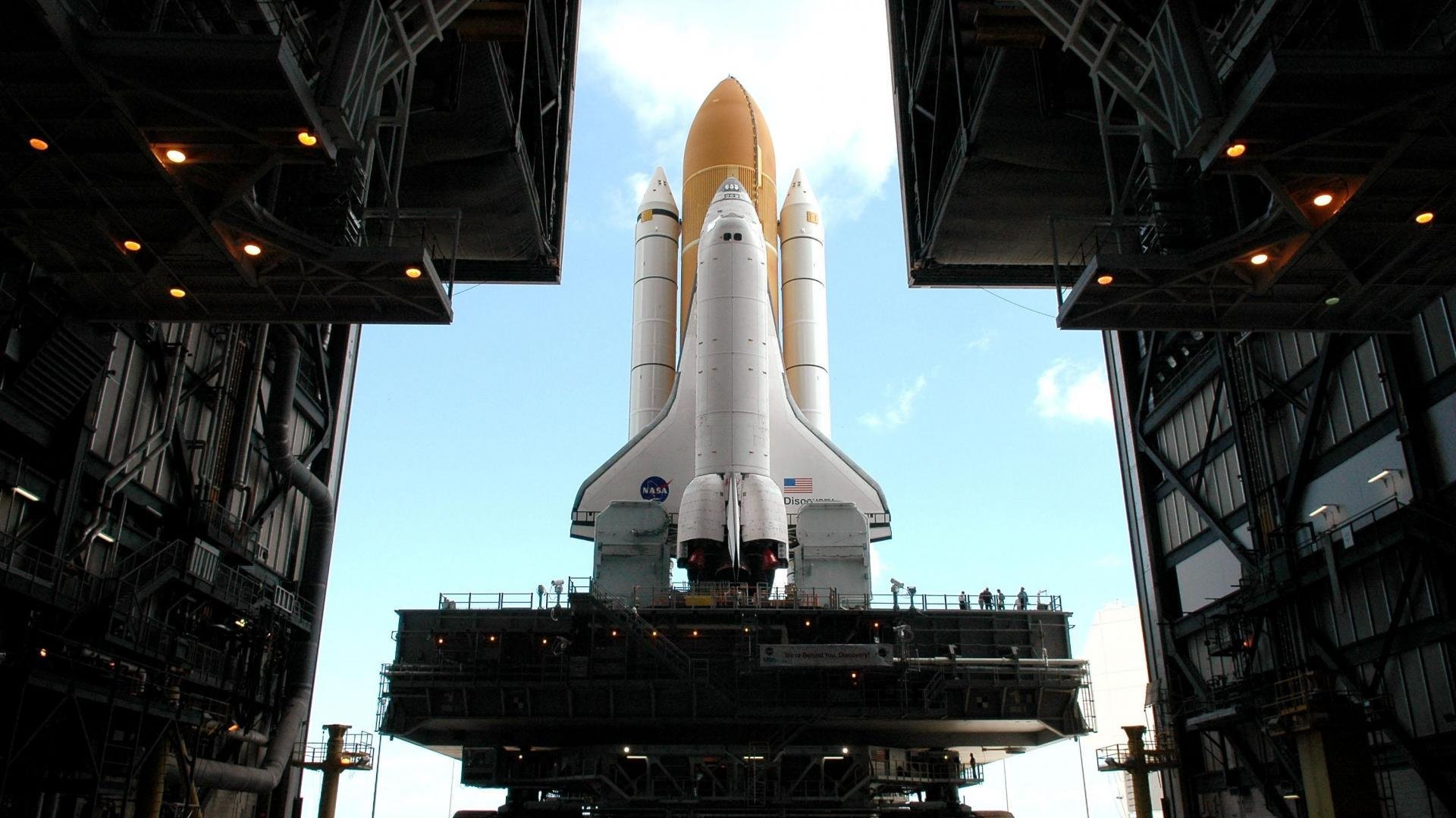 希腊爆冷哥伦比亚,英超争冠焦点战的意外镜像